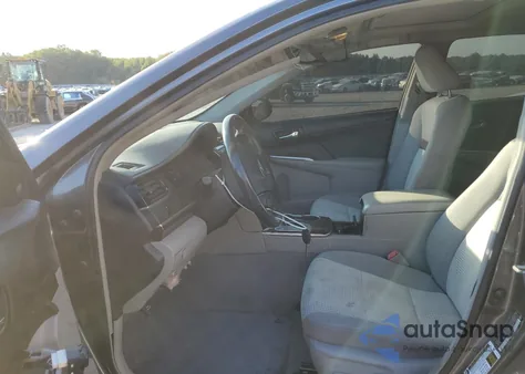 2014 Toyota Camry L z USA, uszkodzony, nr VIN 4T1BF1FK9EU366198